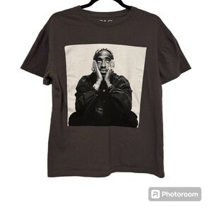 Tupac blouse